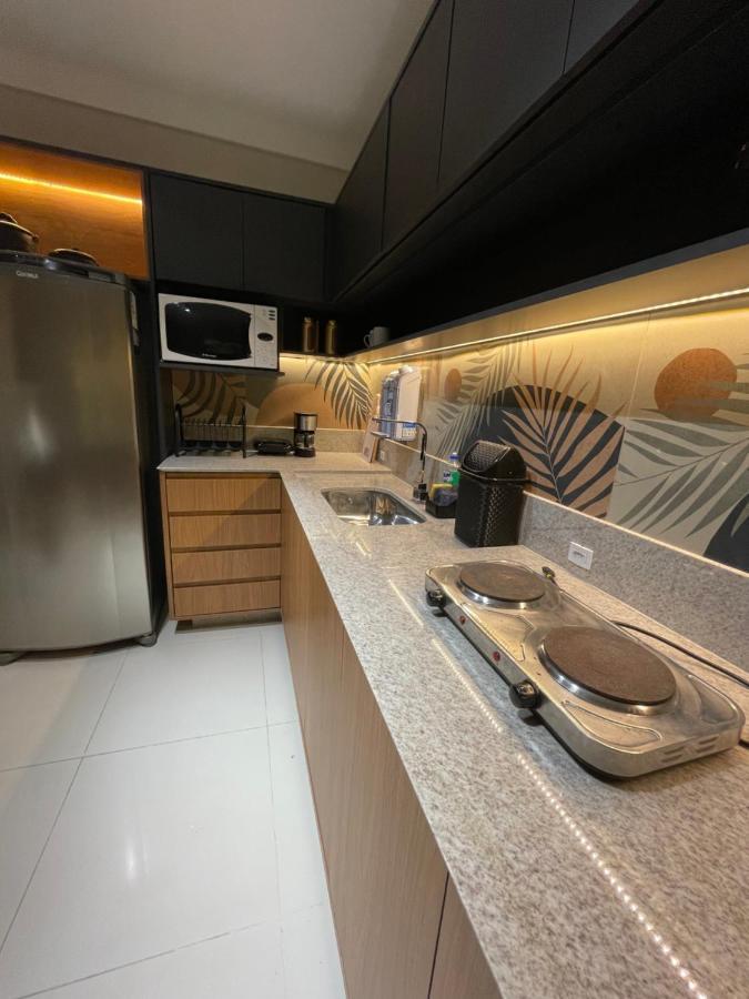 Flat Praia Home Experience Dante Michelini 维多利亚 外观 照片