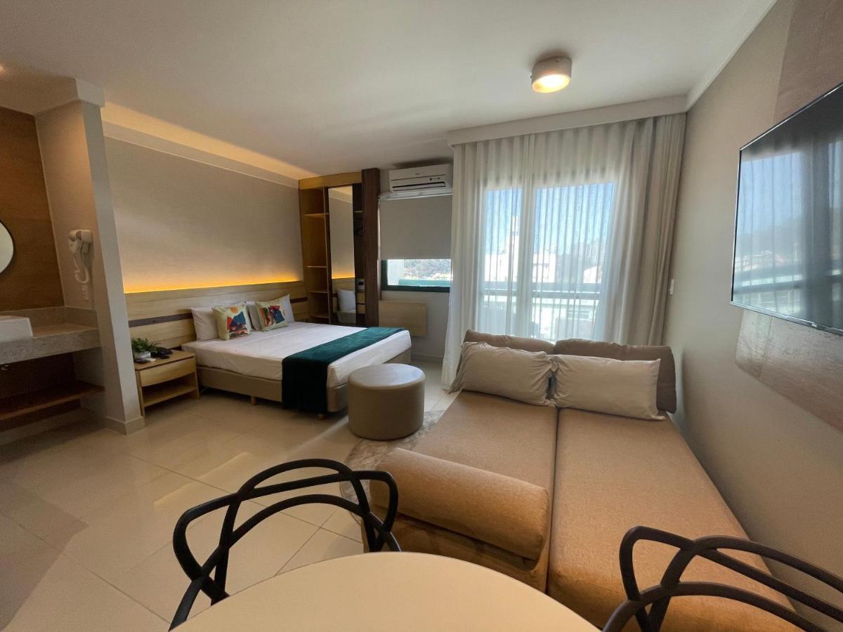 Flat Praia Home Experience Dante Michelini 维多利亚 外观 照片